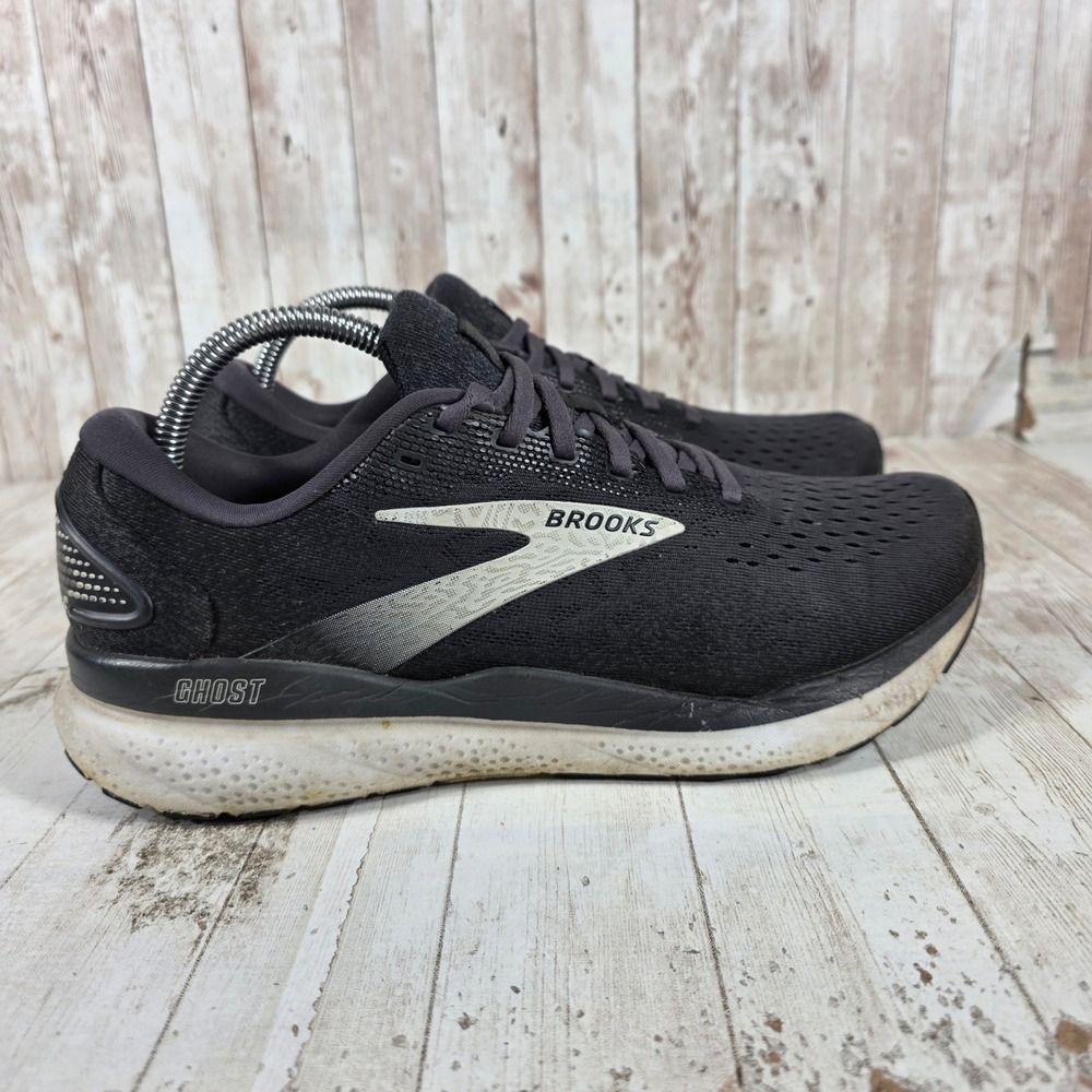 Brooks Ghost 16 Womens Running Shoes Black White 1204071B090 Size 10.5 Medium B‎